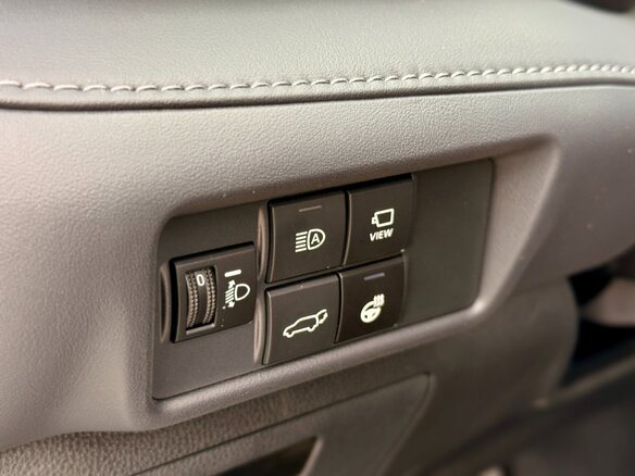 2026 Toyota Highlander IV (XU70), чёрный, 5500000 рублей - вид 13