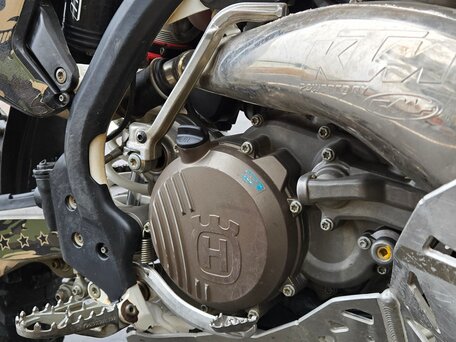 2019 Husqvarna TE 250, коричневый, 650000 рублей, вид 2
