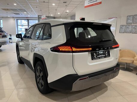 2026 Toyota RAV4 VI (XA60), белый, 4150000 рублей, вид 5