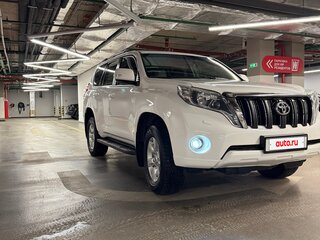 2016 Toyota Land Cruiser Prado 150 Series Рестайлинг 1, белый, 4400000 рублей, вид 4