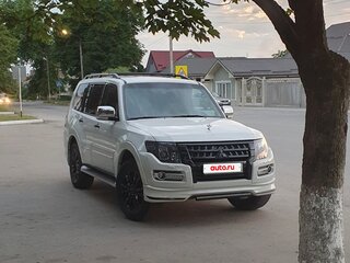 2019 Mitsubishi Pajero IV Рестайлинг 2, белый, 4000000 рублей, вид 1