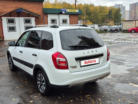 2024 Lada (ВАЗ) Granta Cross I Рестайлинг, белый, 815000 рублей, вид 4
