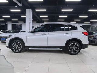 2022 BMW X1 Long 20Li sDrive II (F48) Рестайлинг, белый, 2080000 рублей, вид 5
