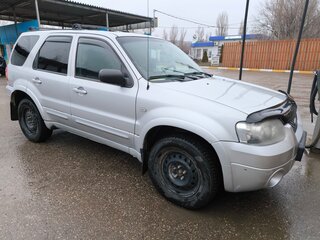 2006 Ford Maverick III, серебристый, 560000 рублей, вид 2