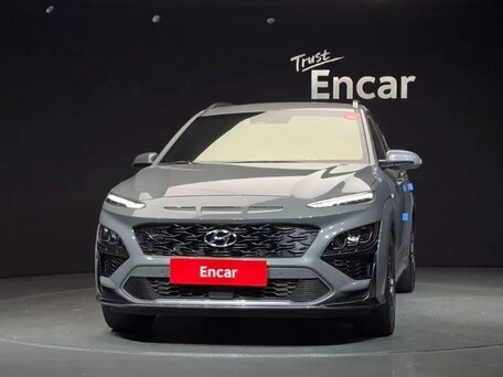 2023 Hyundai Kona I Рестайлинг, серый, 1800000 рублей, вид 2