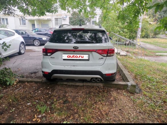 2020 Kia Rio X-Line IV, белый, 1900000 рублей - вид 2