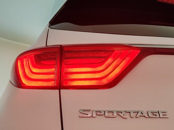2018 Kia Sportage IV, белый, 2400000 рублей - вид 22