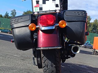 2018 Harley-Davidson Heritage Classic, красный, 1000000 рублей, вид 5