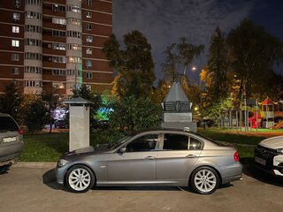 2010 BMW 3 серии 320i V (E90/E91/E92/E93) Рестайлинг, серый, 1070000 рублей, вид 5