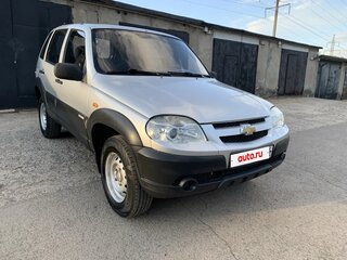 2009 Chevrolet Niva I Рестайлинг, серый, 470000 рублей, вид 3