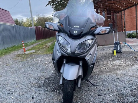 2013 Suzuki Burgman (SkyWave) 650, серый, 580000 рублей, вид 4