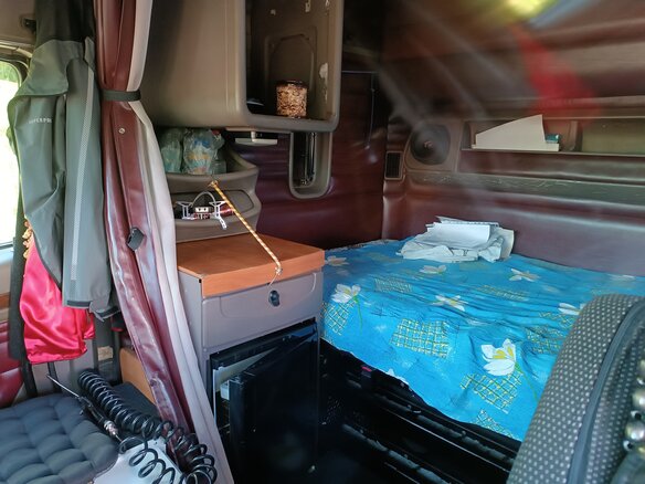 2004 Kenworth T2000, синий, 1500000 рублей - вид 11