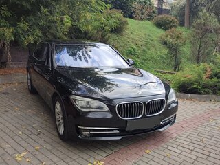 2013 BMW 7 серии Long 750Ld xDrive V (F01/F02/F04) Рестайлинг, чёрный, 2700000 рублей, вид 1