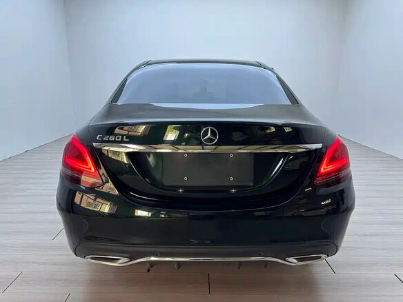 2021 Mercedes-Benz C-Класс 200 L IV (W205) Рестайлинг, чёрный - вид 3