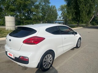 2013 Kia Ceed II, белый, 770000 рублей, вид 5
