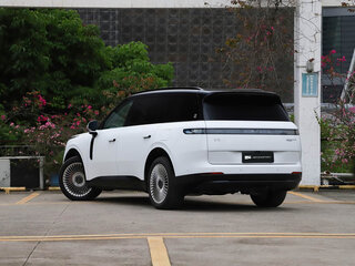 2026 Lynk & Co 900, синий, 8100000 рублей, вид 3