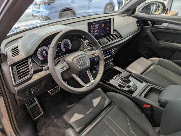 2026 Audi Q5 L 45 TFSI II (FY) Рестайлинг, серый, 6090000 рублей - вид 14