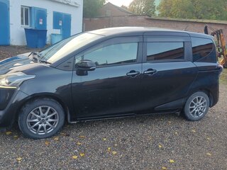 2015 Toyota Sienta II, чёрный, 1430000 рублей, вид 5