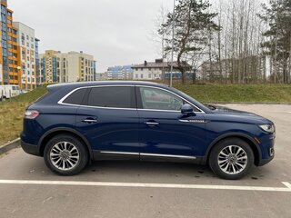 2019 Lincoln Nautilus I, синий, 2100000 рублей, вид 4