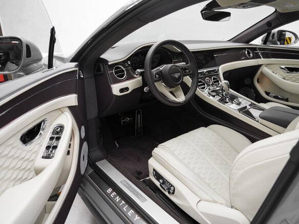 2025 Bentley Continental GT Speed IV, серый, 37500000 рублей - вид 8