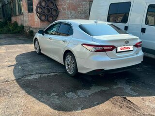 2019 Toyota Camry VIII (XV70), белый, 2750000 рублей, вид 4