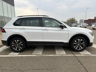 2020 Volkswagen Tiguan II, белый, 2330000 рублей, вид 5