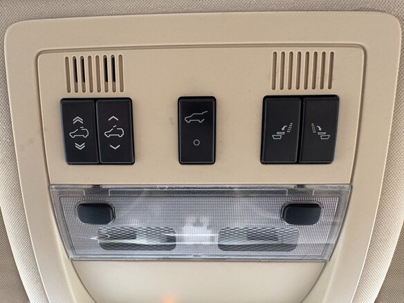 2006 Cadillac Escalade III, красный, 1399000 рублей - вид 19