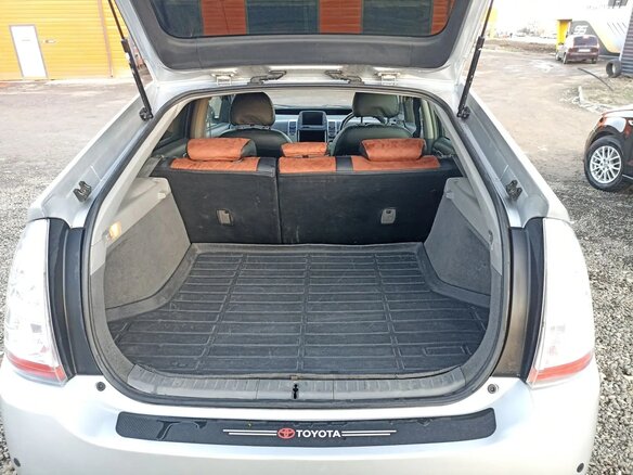 2008 Toyota Prius II Рестайлинг (XW20), серебристый, 650000 рублей - вид 9