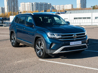2021 Volkswagen Teramont I Рестайлинг, синий, 3849000 рублей, вид 3