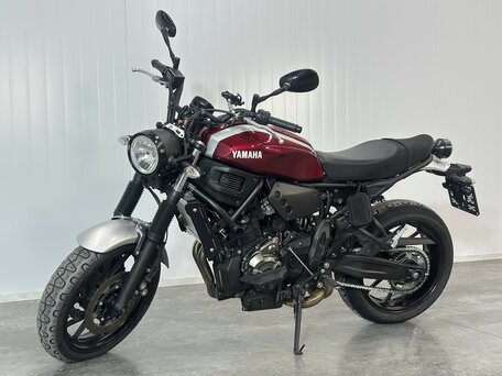 2020 Yamaha XSR700, красный, 719000 рублей, вид 4