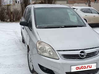 2008 Opel Zafira B Рестайлинг, серебристый, 455000 рублей, вид 2