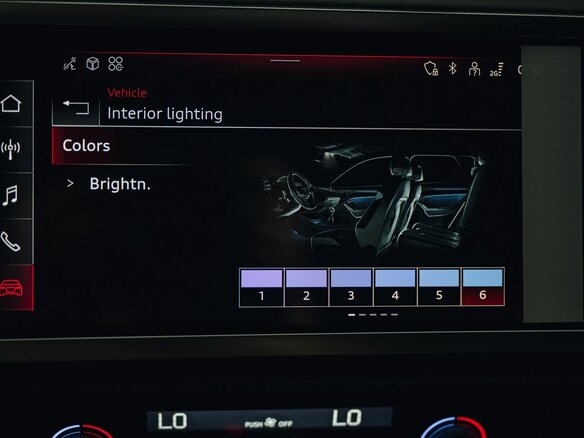2026 Audi Q3 35 TFSI II (F3), серый, 4390000 рублей - вид 32