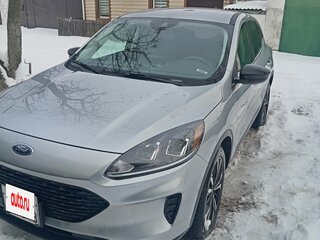 2022 Ford Escape IV, серебристый, 1285000 рублей, вид 1