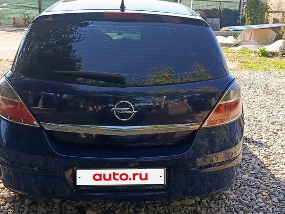 2011 Opel Astra H Рестайлинг, синий, 800000 рублей - вид 3