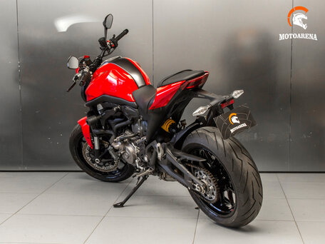 2023 Ducati Monster 937, красный, 1350769 рублей, вид 5