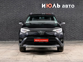 2017 Toyota RAV4 IV (XA40) Рестайлинг, чёрный, 2390000 рублей, вид 2