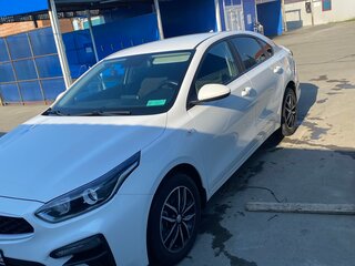 2020 Kia Cerato IV, белый, 1400000 рублей, вид 1