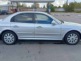 2005 Hyundai Sonata ТагАЗ IV (EF) Рестайлинг, серебристый, 480000 рублей, вид 4