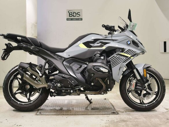 2026 BMW R 1300 RS, серый - вид 1