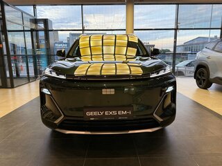 2026 Geely EX5 Гибрид EM-R, зелёный, 3829990 рублей, вид 1