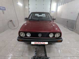 1988 Volkswagen Golf II, красный, 130000 рублей, вид 3