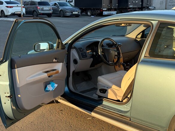 2008 Volvo C30 I, синий, 1050000 рублей - вид 4
