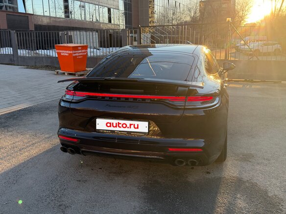 2021 Porsche Panamera GTS II Рестайлинг, фиолетовый, 13200000 рублей - вид 5
