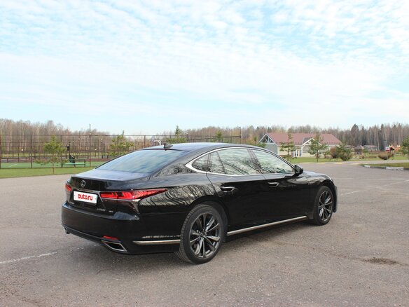 2018 Lexus LS 500 V, чёрный, 7500000 рублей - вид 1