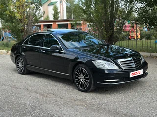 2010 Mercedes-Benz S-Класс 350 Long V (W221) Рестайлинг, чёрный, 1790000 рублей, вид 3