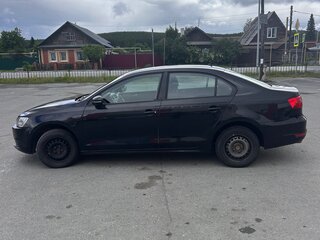 2013 Volkswagen Jetta VI, чёрный, 730000 рублей, вид 4