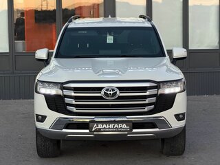 2022 Toyota Land Cruiser 300 Series, белый, 8900000 рублей, вид 5