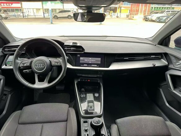 2021 Audi A3 35 TFSI Long IV (8Y), серый, 1920000 рублей - вид 6