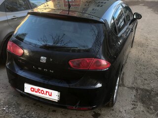 2011 SEAT Leon II Рестайлинг, чёрный, 350000 рублей, вид 3