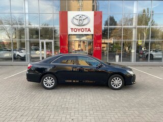 2016 Toyota Camry VII (XV50) Рестайлинг, чёрный, 2350000 рублей, вид 4